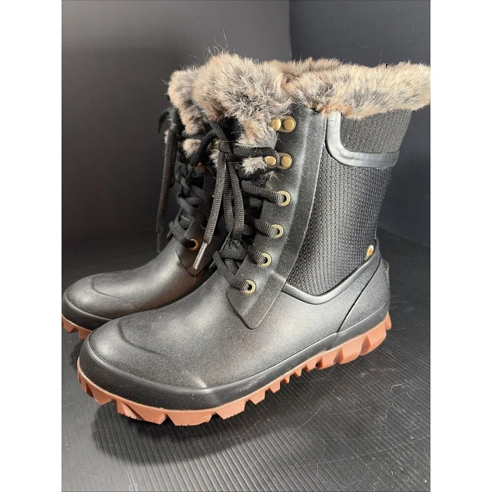 Bogs Arcata Trek Winter Boot Black - Women's Sz 8